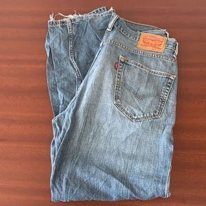 Men’s Levi’s 550 mom jeans